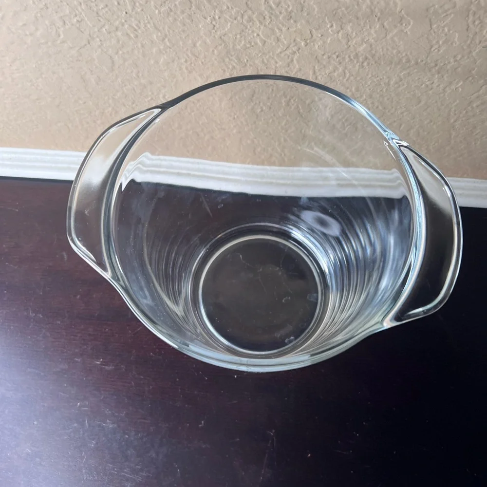 Vintage Thick Glass Champagne Bucket w/ Etched Scallop Shell – Coastal Barware